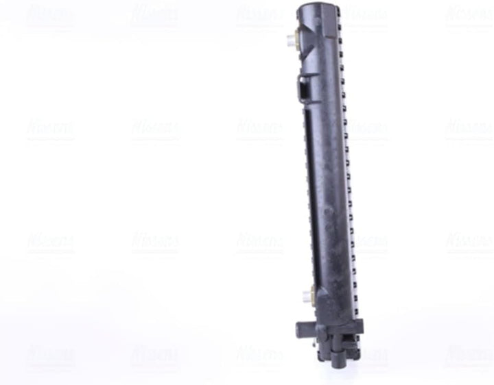 Nissens 62582A Kühler, Motorkühlung