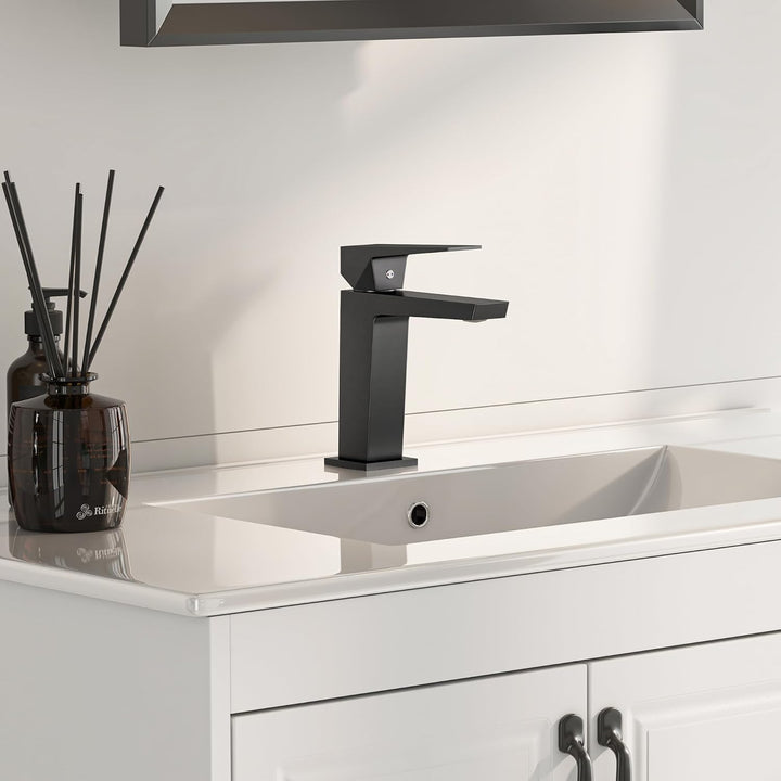 Badezimmerwasserhahn Edelstahl Bleifrei – Rostfrei Anti-Spritz, Warm/Kalt Mischbatterie, Einhebelmis