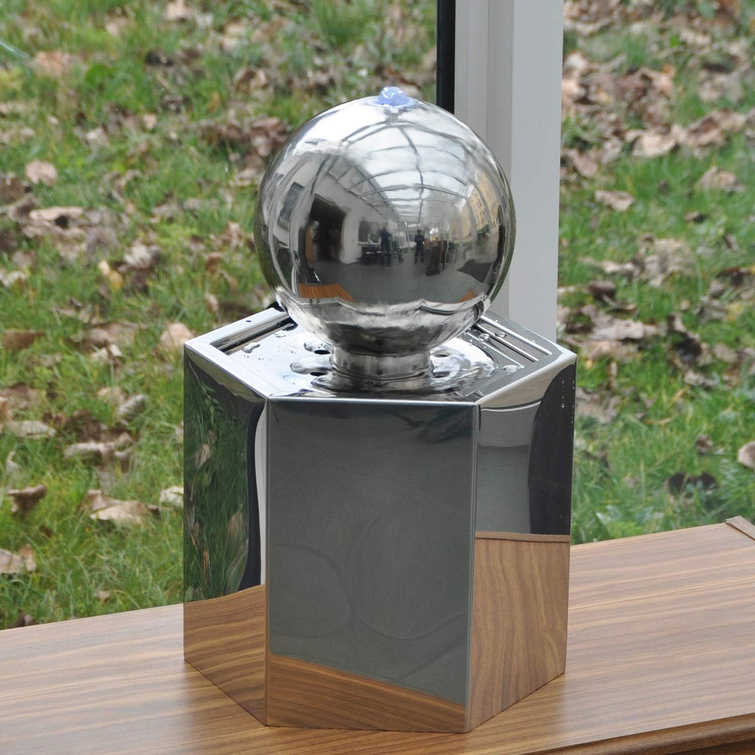 Köhko® Springbrunnen Ø 20 cm mit LED-Beleuchtung in hexagonischen Edelstahlbecken hochglanzpoliert G