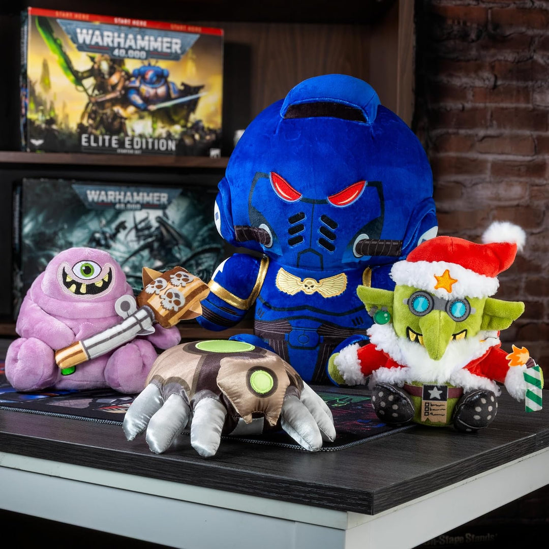 TOMY Warhammer Space Marine Plüschfigur - Warhammer 40k Merch