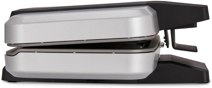Cloer 6259 Sandwichmaker, 900 W für 2 diagonal geteilte Toasts, American Toasts, XXL Füllungen Silbe