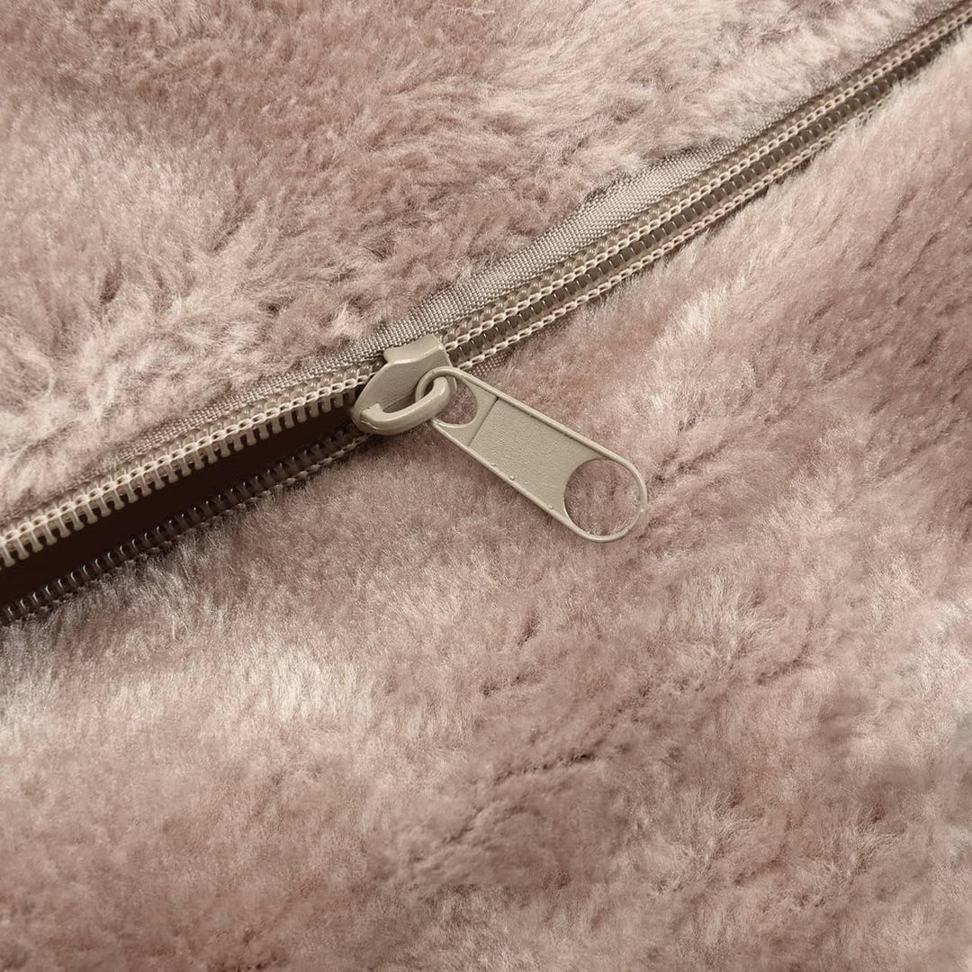 CanadianCat Company | Katzen Kuschelsack für Heizkörper | Beige | Liegemulde mit verstellbaren Bügel