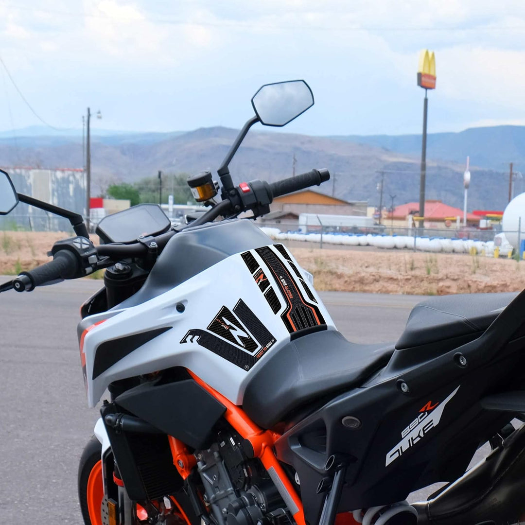 labelbike - Aufkleber Kit 3D geharzt Tankschutz für Motorräder kompatibel mit KTM 890 Duke R Kit 1,