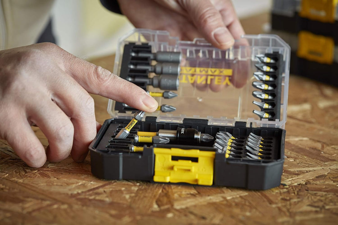 Stanley FatMax 32-tlg. Torsion Schrauberbit-Set STA88557 (umfangreiches Set mit allen gängigen Bitty