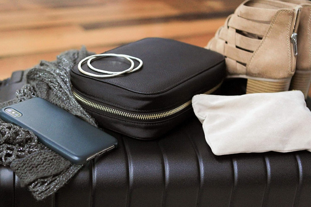 CASE ELEGANCE Duży organizer podróżny ze skórzaną skórą Full-Grain Scratch-Proof Leather (czarny) Sc