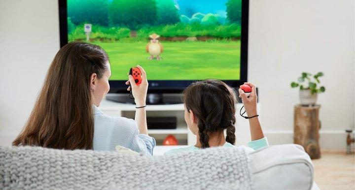 Pokémon: Let’s Go, Pikachu! + Pokéball Plus - [Nintendo Switch]