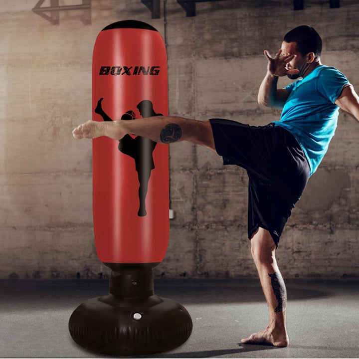 Aufblasbarer Boxsack - 67 Zoll schwere PVC-Trainingstasche mit Boden | Boxtrainingsgerät, Optimale K