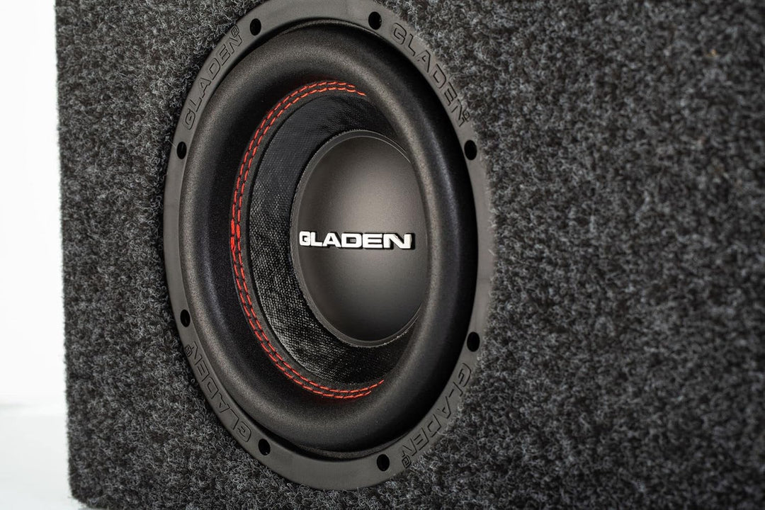 Gladen RSX08 Slim-VB-CU-AV | 20cm Bassreflex Downfire Aktiv-Subwoofer