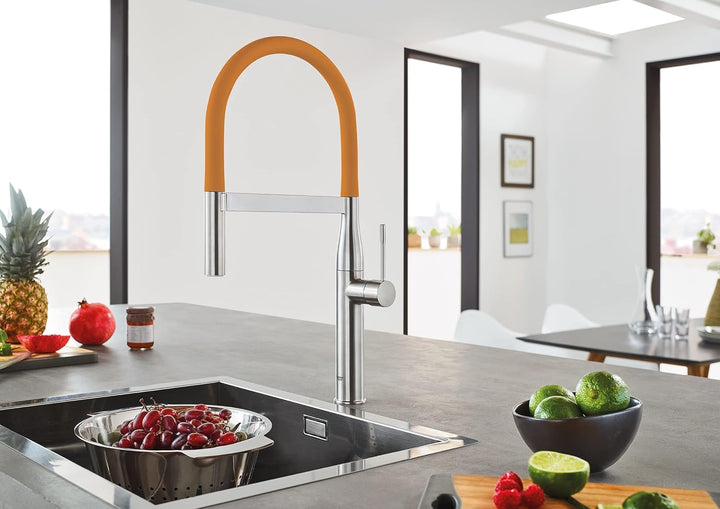 GROHE 30295000 Essence Semi-Pro Einhand-Küchenspüle Wasserhahn mit herausziehbarem Sprühkopf, Messin