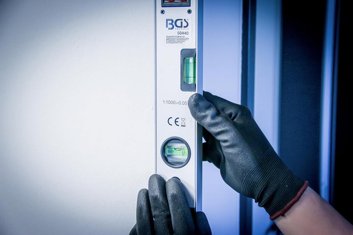 BGS 50440 | Digitaler LCD-Winkelmesser mit Wasserwaage | 450 mm | Winkelschmiege mit Feststellfunkti