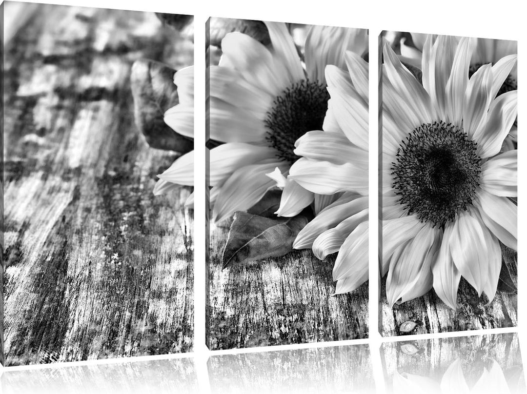 Pixxprint Sonnenblumen auf Holztisch als Leinwandbild/Grösse: 3 Teilig (120x80) cm/Wandbild/Kunstdru