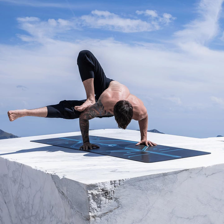 Liforme XL Yogamatte – inklusive Yogatasche, patentiertes Ausrichtungssystem, rutschfest, umweltfreu