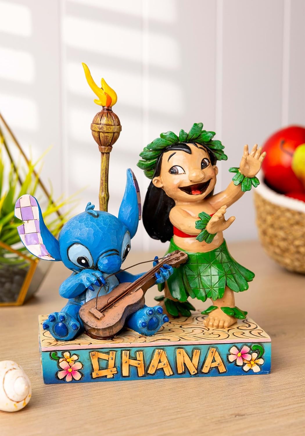 Enesco - Disney Traditions - Lilo & Stitch Ohana 7" Statue