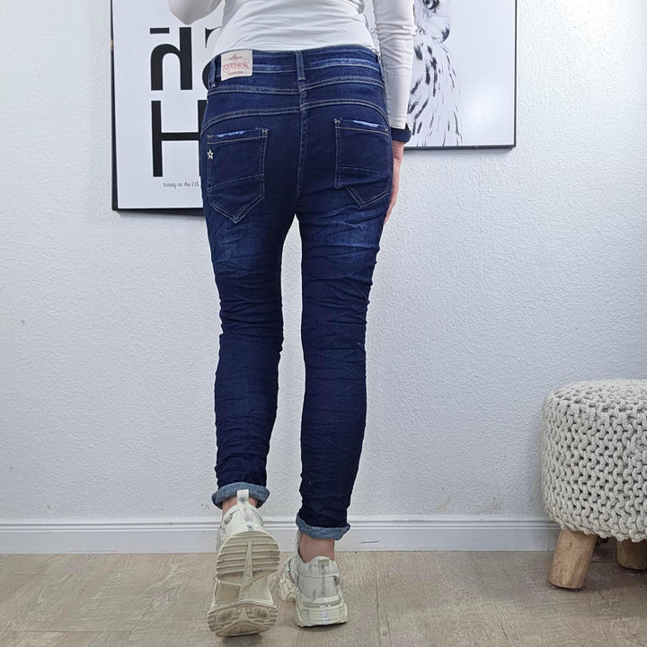 Jewelly Stretch Jeans| im Baggy Boyfriend Schnitt| Damen Hose mit dekorativer Knopfleiste| Perfekter