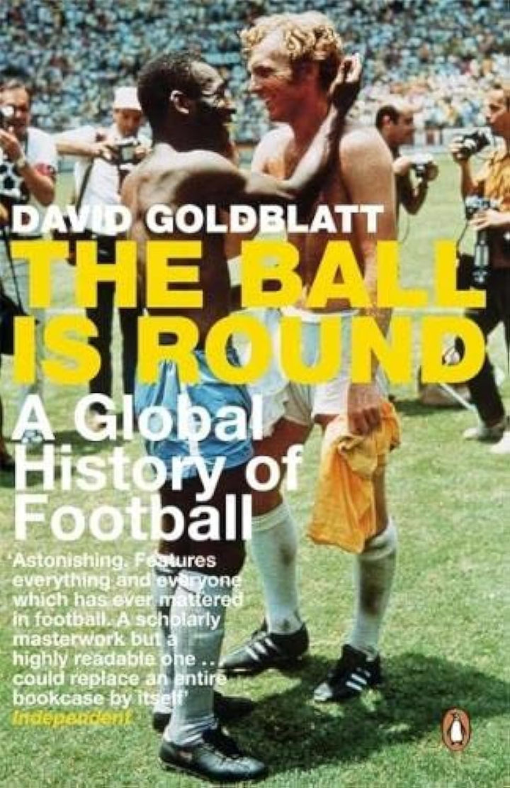 The Ball is Round: A Global History of Football, Taschenbuch