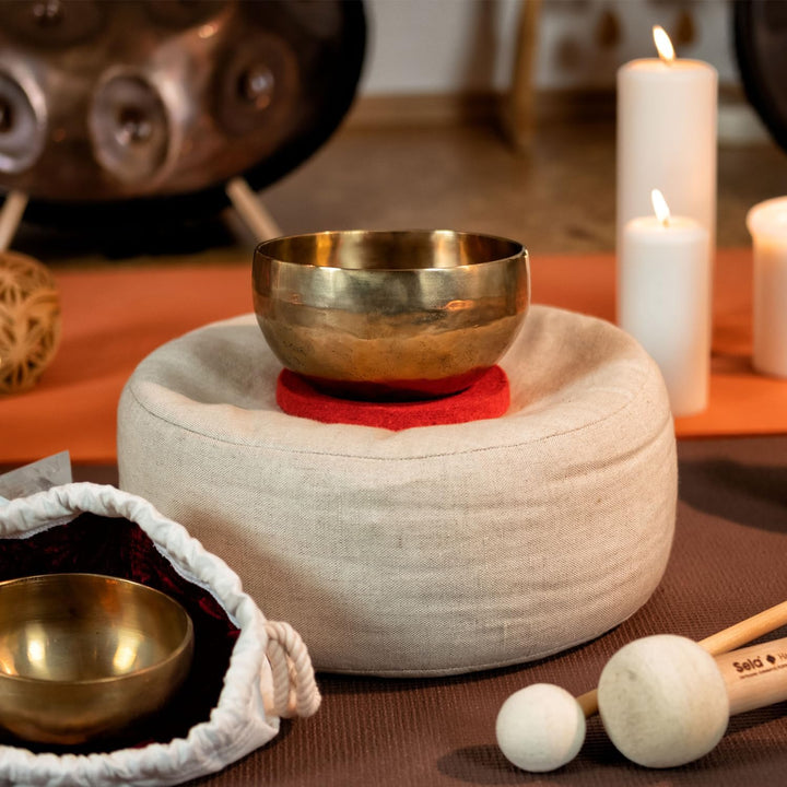 Sela SE 261 Harmony Singing Bowl Klangschale 15 cm inkl. Schlägel, Baumwolltasche, Filzring + keepdr