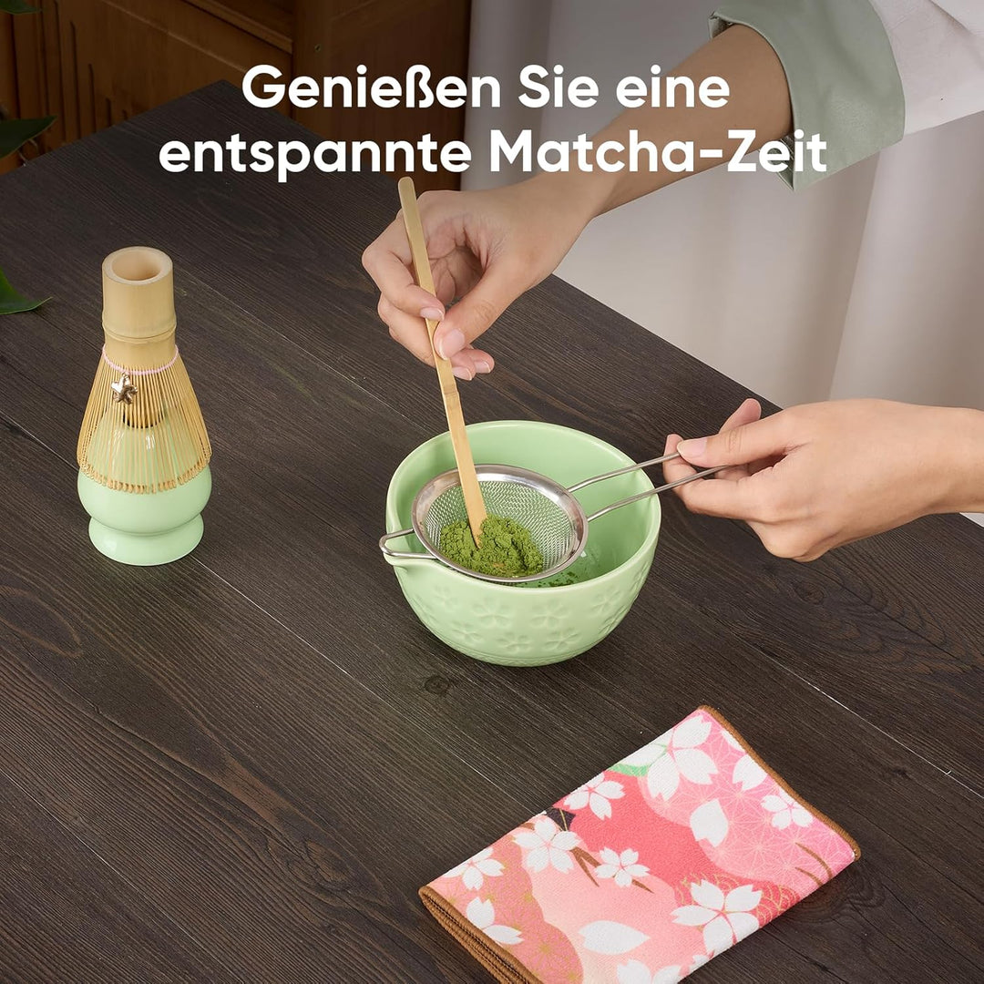Matcha Set, einschliesslich einer Keramik Matcha Schale, Matchabesen und Halter, Sieve, Geschirrtuch