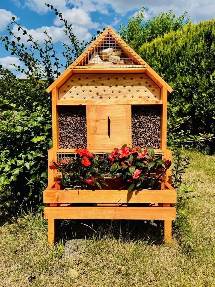 massives handgefertigtes XLInsektenhotel aus Holz für Wildbienen I Insektenhaus mit Blumenkasten I B