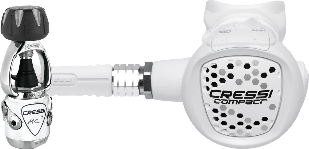 Cressi MC9/XS Compact Regulator - Atemregler zum Tauchen, erhältlich INT oder DIN Version, Unisex fü