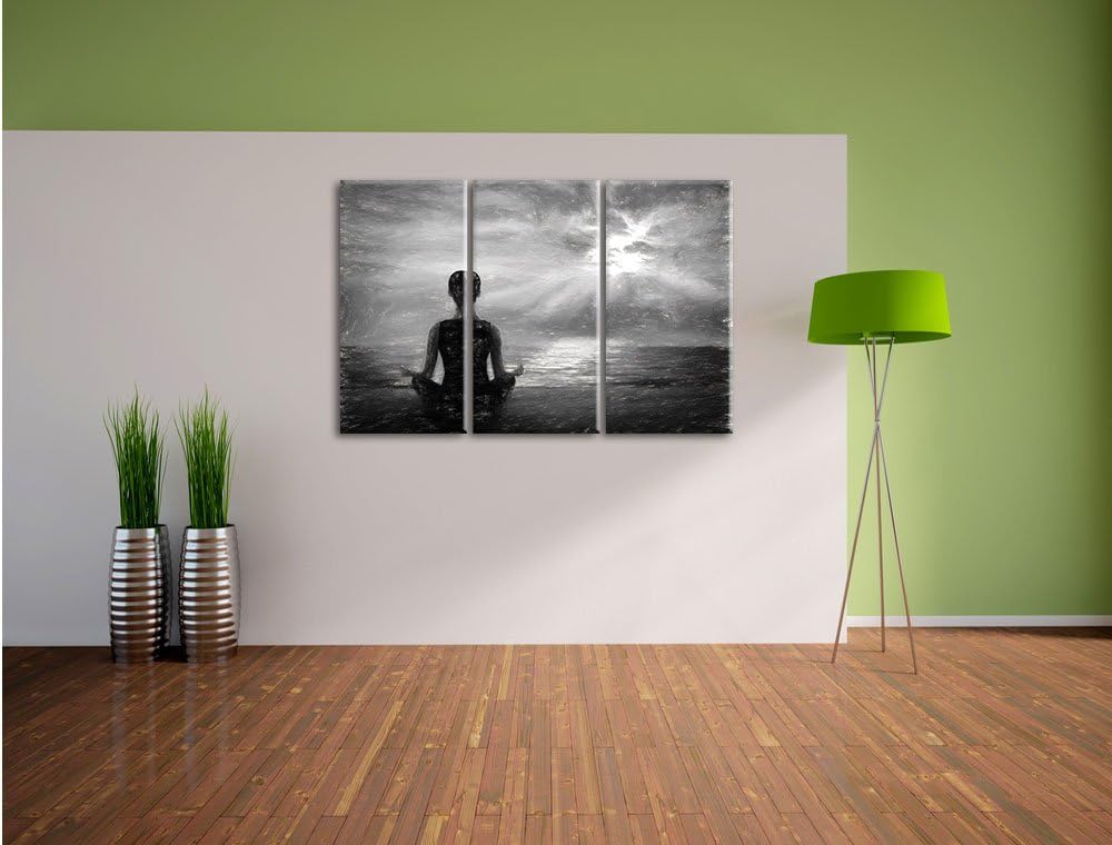 Pixxprint Frau meditiert am Strand als Leinwandbild/Grösse: 3 Teilig (120x80) cm/Wandbild/Kunstdruck