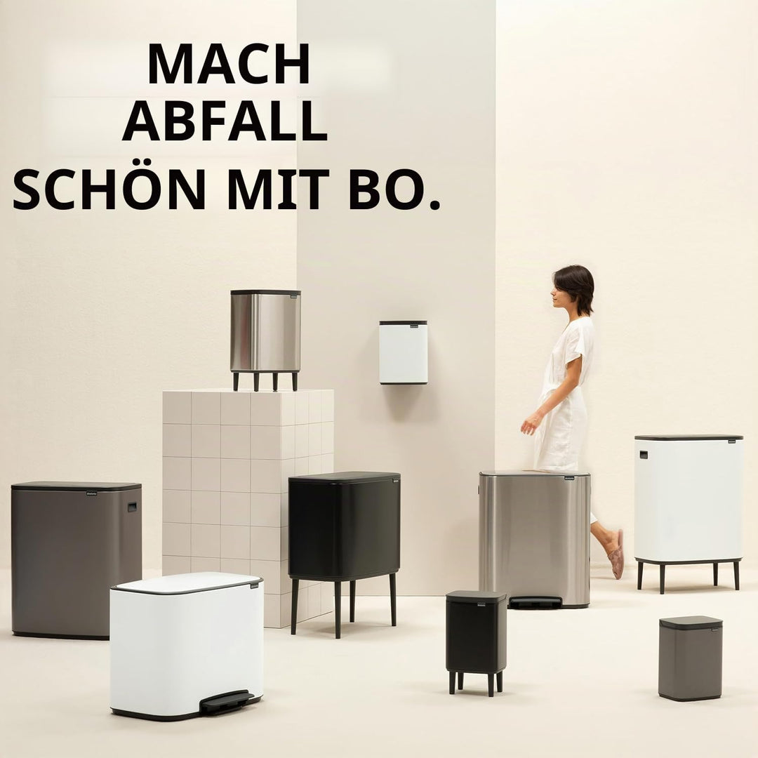 Brabantia Bo Touch Bin Küchenmülleimer 30 L (mattschwarz), platzsparender Abfalleimer mit Soft-Touch