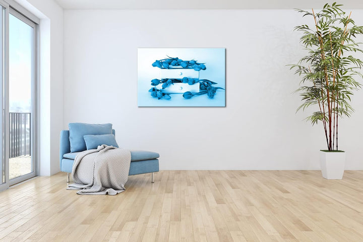 deyoli wild verstreute Tulpen Format: 80x60 Effekt: Monocrome Blau als Leinwand, Motiv fertig gerahm