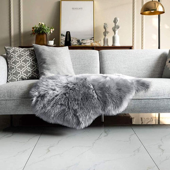 HEQUN Faux Lammfell Schaffell Teppich Kunstfell Dekofell Lammfellimitat Teppich Longhair Fell Nachah