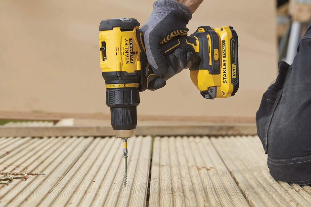Stanley FatMax 18V 2-Gang Akku-Bohrschrauber SFMCD710D2K (2.0Ah, max. Drehmoment 60Nm, bürstenloser
