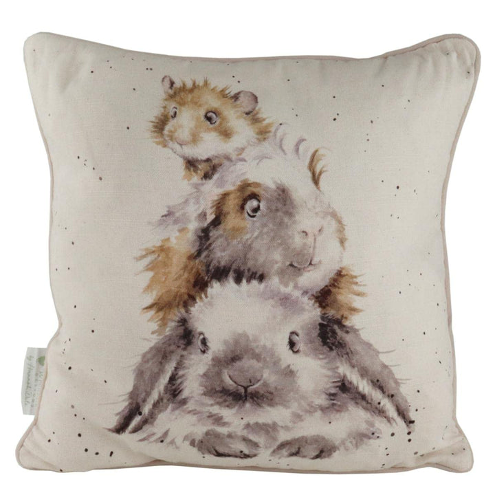 Wrendale Designs Kissen Schweinchen in der Mitte