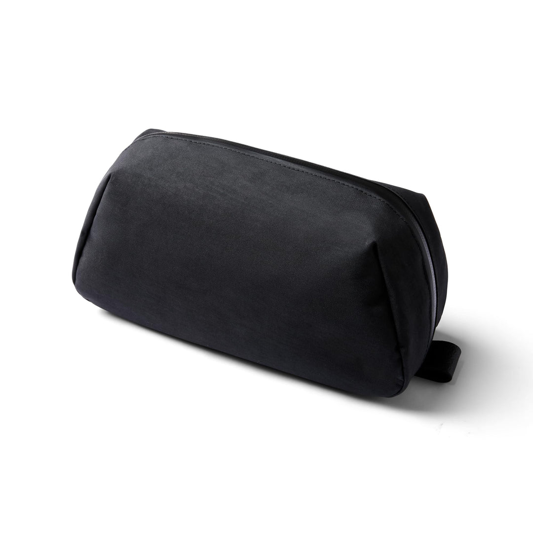 Bellroy Toiletry Kit Plus – Carryology Essentials Edition (Grosser Kulturbeutel aus wasserabweisende