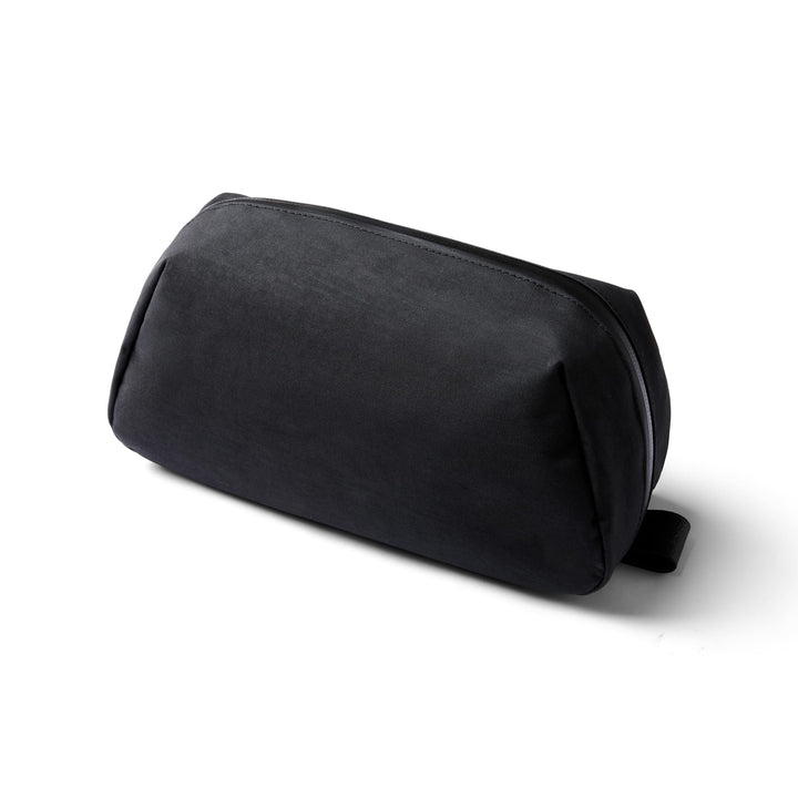 Bellroy Toiletry Kit Plus – Carryology Essentials Edition (Grosser Kulturbeutel aus wasserabweisende