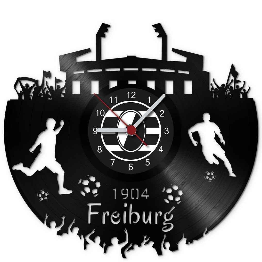 GRAVURZEILE Schallplattenuhr Freiburg - 100% Vereinsliebe - Upcycling Design Wanduhr aus Vinyl Made