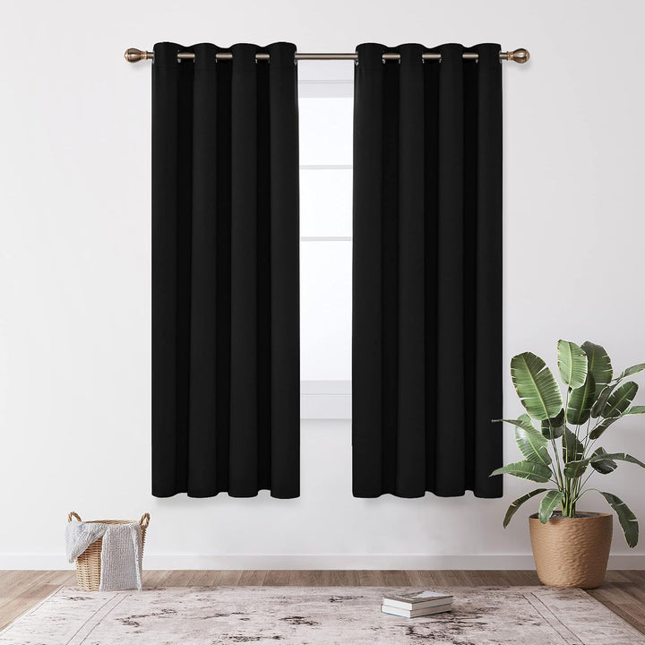 Deconovo Vorhang Ösen Gardinen Schlafzimmer Thermogardine Kälteschutz, 175x140 cm(HöhexBreite), Schw