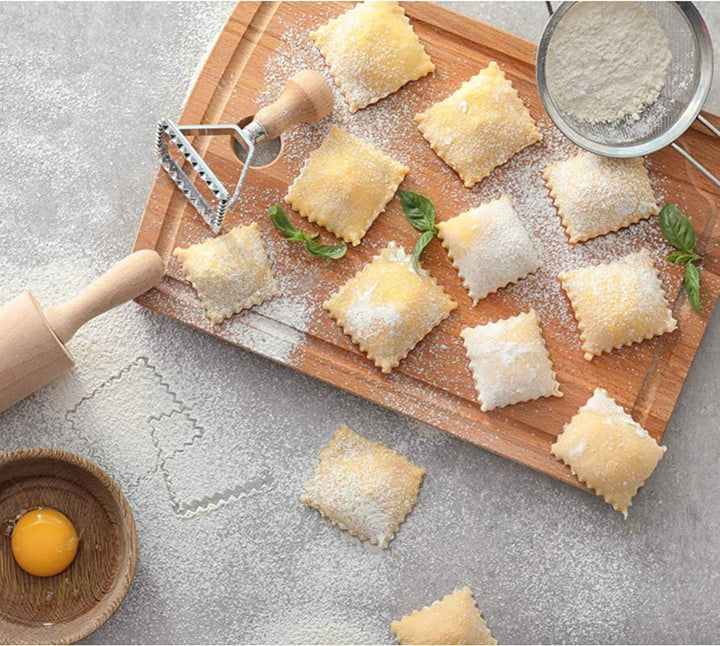 MASTER FENG Ravioli Former Ausstecher Cutter mit Teigtaschenrad Set, Pasta Maker Runde Mould mit Hol