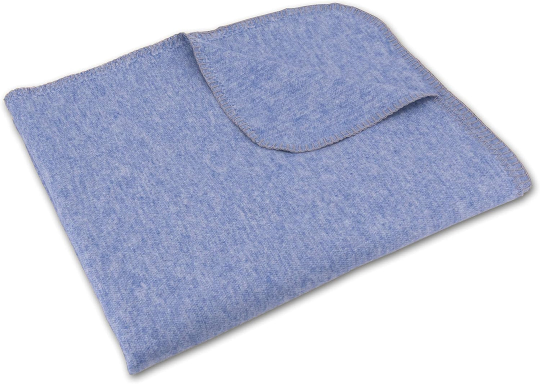 sleepling Kuscheldecke Made in Germany, kleine Sofadecke, 75 x 120 cm,Made in Green, waschbar, grau-