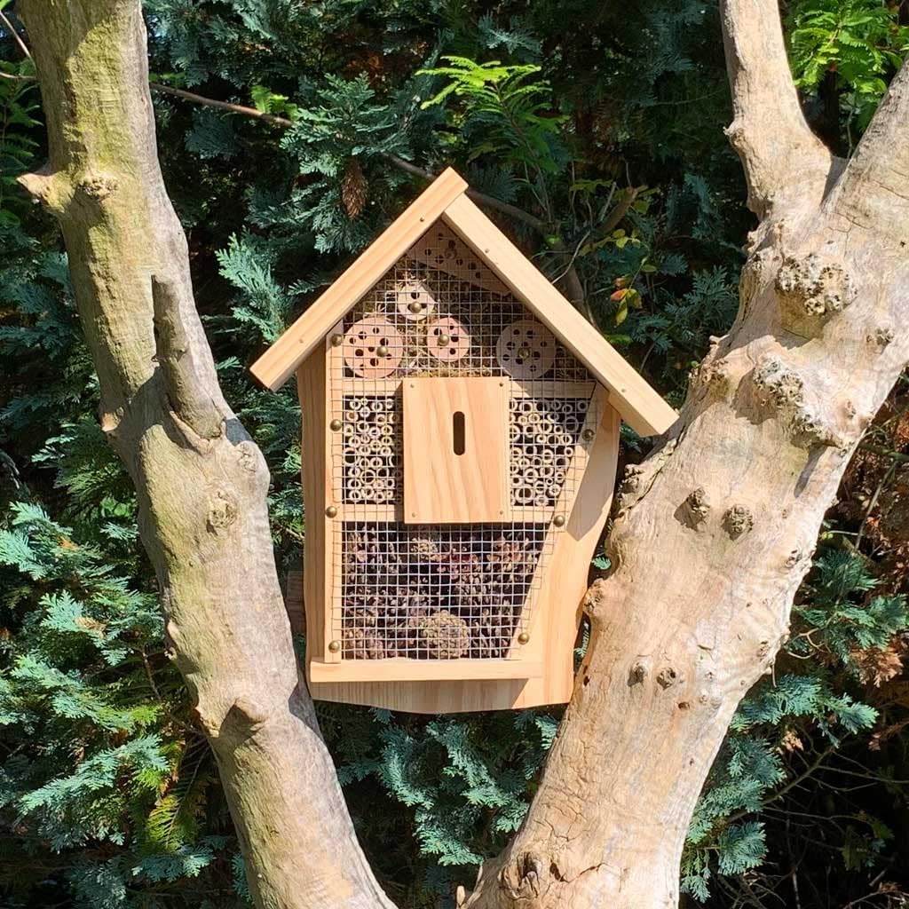 Wiemann Lehrmittel Grosses Insektenhotel – vollständiger Bausatz für Kinder und Erwachsene