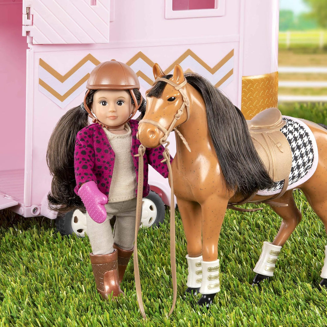 Lori - Hufschlag - Rosa - Pferdeanhänger - Spielset für 15-cm-Pferde und Mini-Puppen - Pferdezubehör