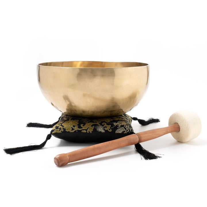 Traditionelle Klangschale für Yoga, Entspannung & Meditation I ca. 1200 g I Handgeschmiedet I Inkl.