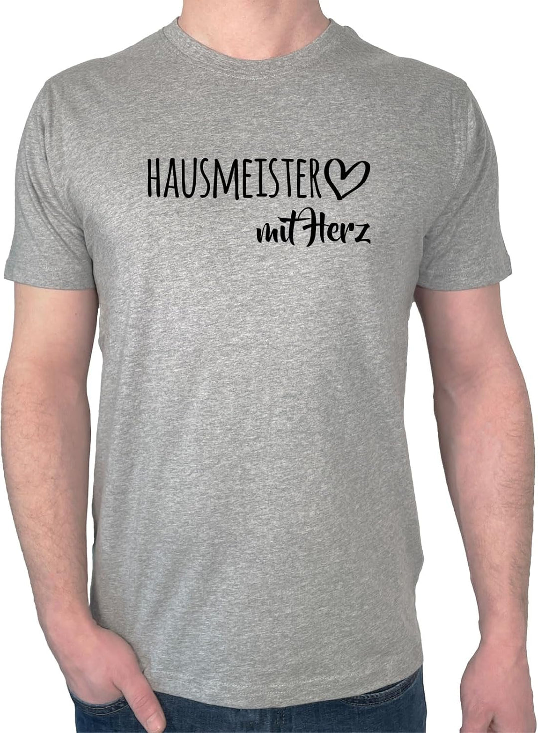 HUURAA Herren T-Shirt Hausmeister mit Herz Bio Baumwolle Fairtrade Oberteil Grösse S-3XL mit Motiv f