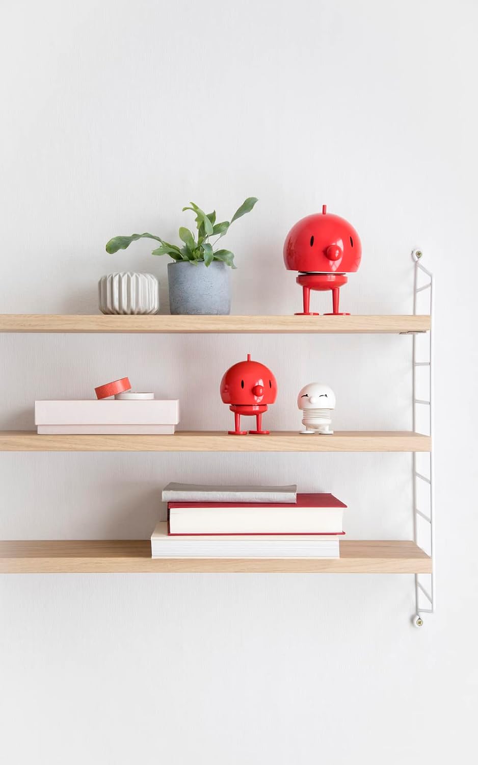 Hoptimist Bumble, Wackelfigur Deko Skandinavisch, Deko Wohnzimmer, Schreibtisch Deko, Büro Gadgets,