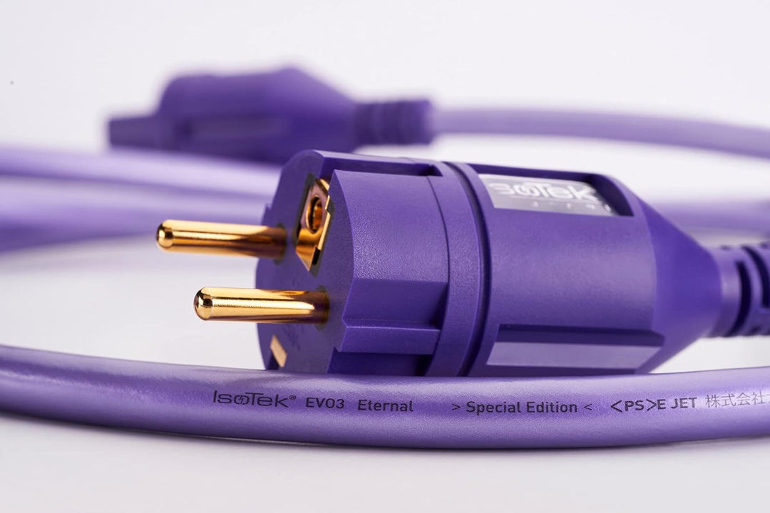Isotek EVO 3 Eternal Netzkabel Powercord SCHUKO auf C13 , 1,5 Meter