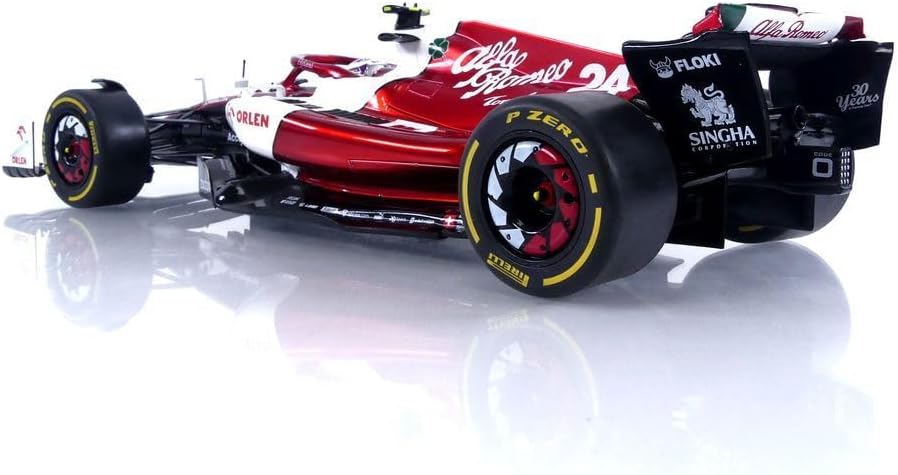 Solido Modellauto 1:18 Alfa Romeo GUANYU weiss