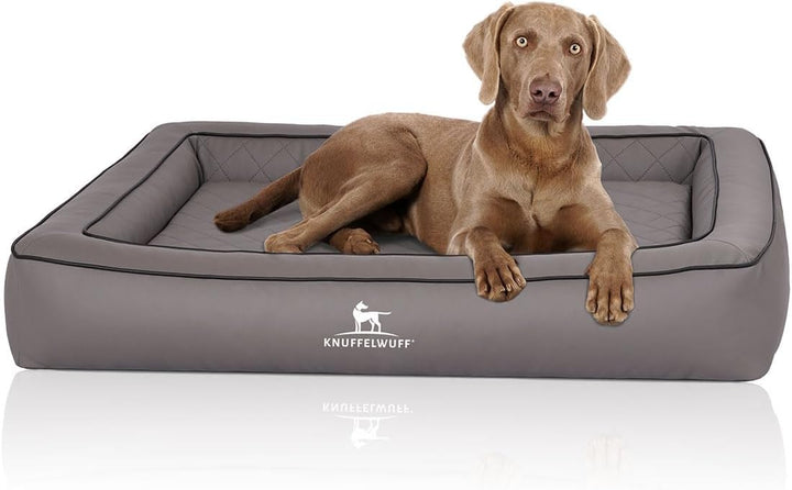 Knuffelwuff Orthopädisches Hundebett aus Laser gestepptem Kunstleder Hampstead M-L 85 x 65cm Grau Gr