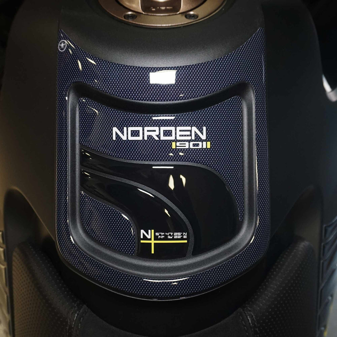 labelbike - Motorrad Tankpad 3D Aufkleber kompatibel mit Husqvarna Norden 901, Tankpad