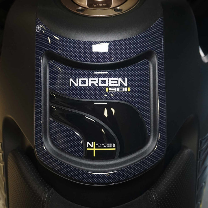 labelbike - Motorrad Tankpad 3D Aufkleber kompatibel mit Husqvarna Norden 901, Tankpad