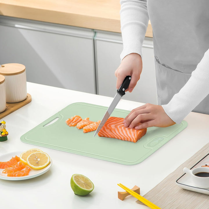 Gintan Flexibles TPU Schneidebrett, BPA-frei, mit Messer- und Saftrille, kratzfeste flexible Schneid