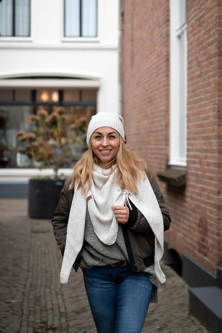 KNIT FACTORY - Dreiecksschal Coco - Damen Strickschal mit Wolle - Umschlagtuch für den Herbst und Wi