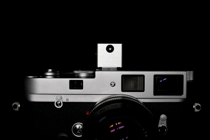 KEKS by antonKUNZE KM-Q OLED digitaler Belichtungsmesser Silber - OLED Display auf Oberseite