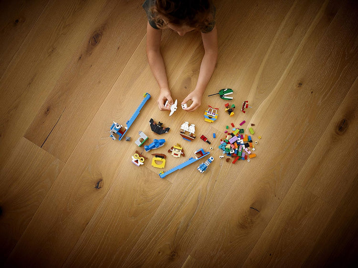 LEGO Classic Bausteine - Schattentheater, Baukasten für Schattenfiguren, lustiges Konstruktionsspiel
