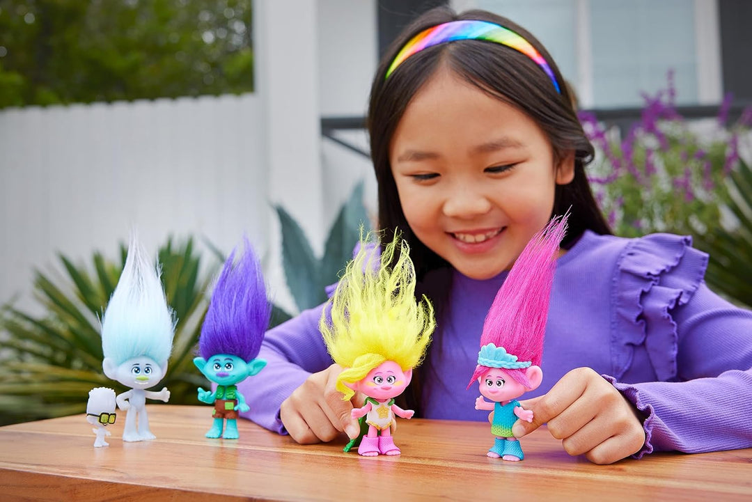 Mattel DREAMWORKS TROLLS Gemeinsam Stark – Königin Poppy, Viva, Branch, Guy Diamond mit Tiny Diamond